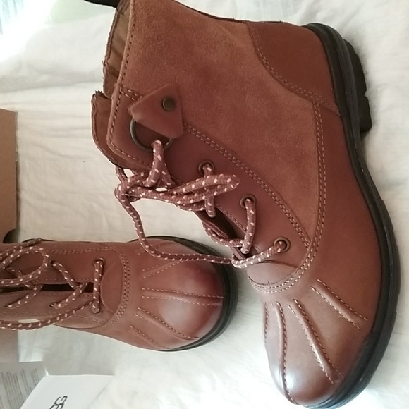 UGG NIB Hapsburg Duck Boots, sz 6, Brown - Picture 2 of 9